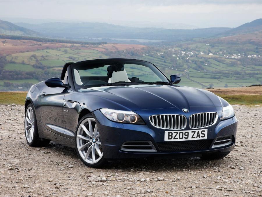  BMW Z4 sDrive 3.5i Roadster 2009 года  (UK) (фото 9 из 16)